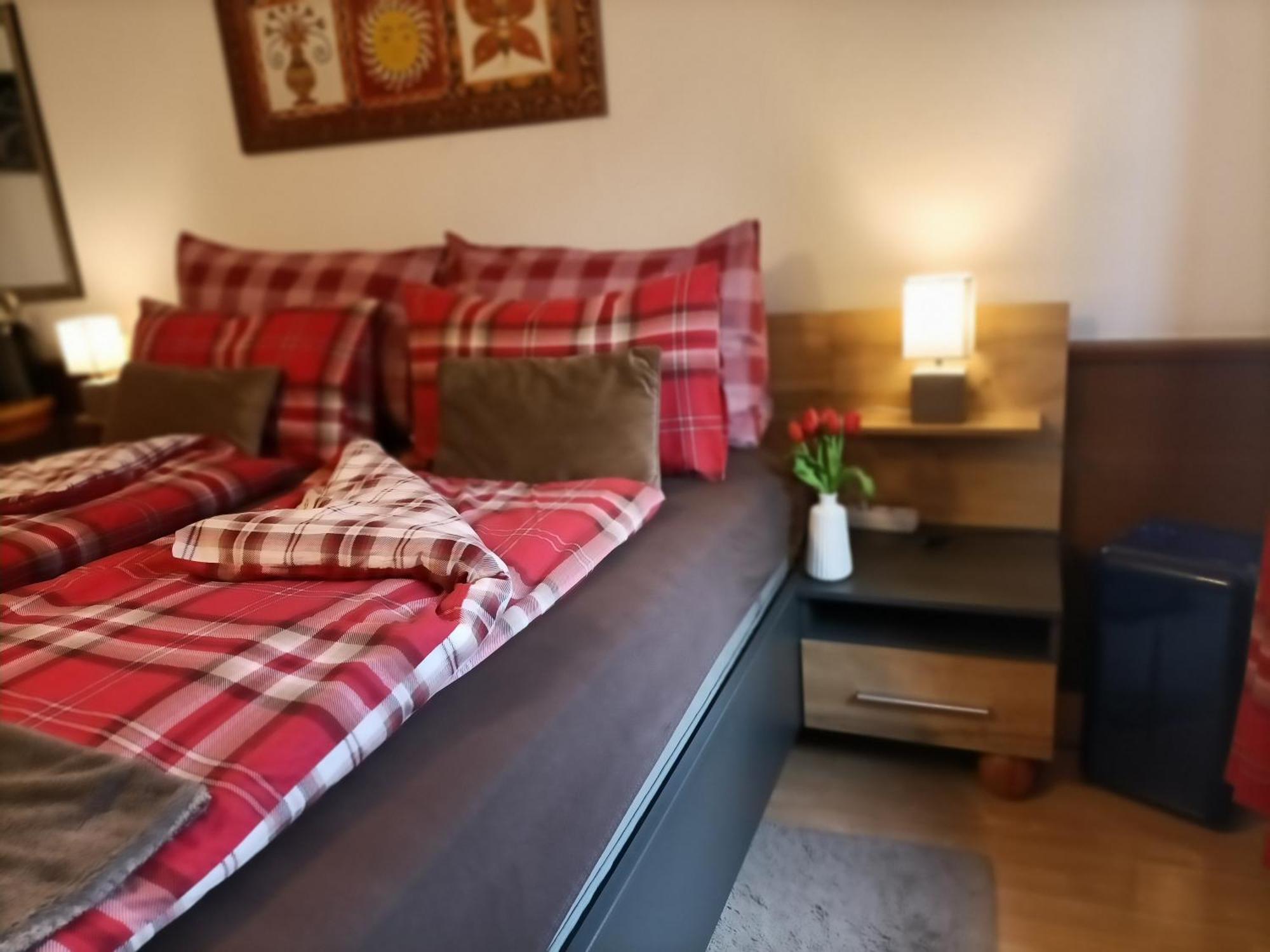 Rosy'S House B&B 바드고이세른 객실 사진
